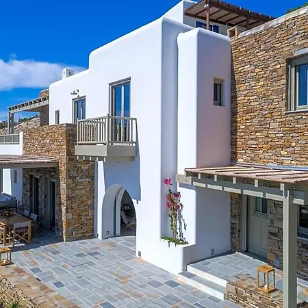 Agia Anna Sleeps 13 With Pool And Air Con Agia Anna (Mykonos)
