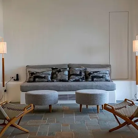Agia Anna Sleeps 13 With Pool And Air Con וילה