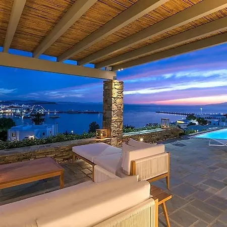 Agia Anna Sleeps 13 With Pool And Air Con